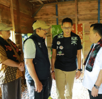 Bupati Anwar Sadat Dampingi Menparekraf RI Sandiaga Uno Tinjau Wisata Mangrove Pangkal Babu