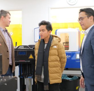 Gibran Kunjungi Perusahaan Milik Diaspora Produsen Komponen Pesawat Boeing dan F1