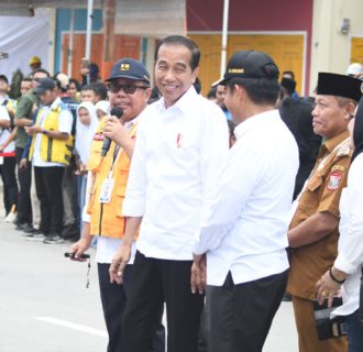 Kunjungan Kerja Presiden RI Dalam Rangka Meresmikan Inpres Jalan di Sumatera Utara 