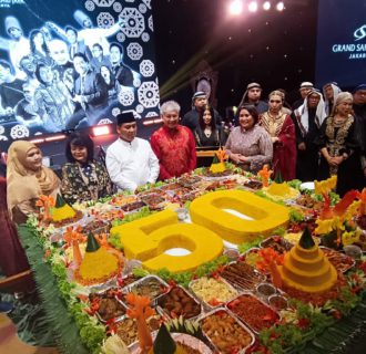 HUT Emas Grand Sahid Jaya Jakarta Melibatkan 50 Panti Asuhan, 6 Yayasan & Penghargaan Best Employee