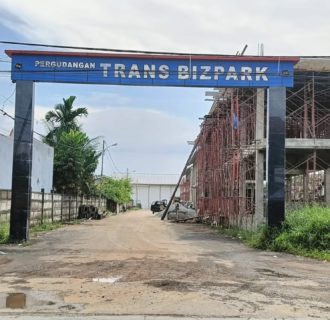 Diduga Tidak Kantongi Izin Lingkungan, Pergudangan Trans Bizpak Dianggap Melanggar Aturan