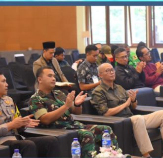 Sekretaris Daerah Kota Sukabumi Menghadiri Rapat Pleno Hasil Rekapitulasi Pemilu 2024