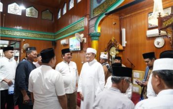 Kapolda Riau Melaksanakan Safari Subuh Ramadhan di Masjid Paripurna Al-Muhsinin Pekanbaru