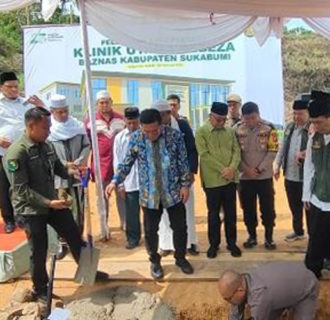 Wakil Bupati Sukabumi Melakukan Peletakan Batu Pertama Kelinik Utama Bebeza dan Baznas
