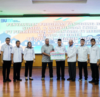 PalmCo Regional 1 Serahkan Bantuan Tanggung Jawab Sosial Lingkungan (TJSL) Perusahaan