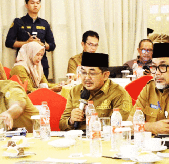Bupati Anwar Sadat Ikuti Rakor Sinergi dan Penguatan Pemberantasan Korupsi Kepala Daerah se-Provinsi Jambi