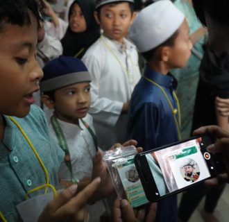 Program Kartu Tokoh Islam Absen Digital Ala Mesjid Al-Marjan Yang Memukau Anak – Anak