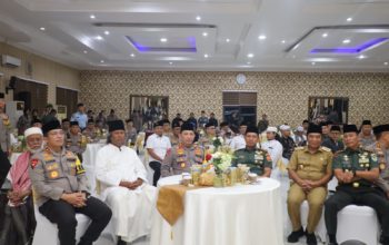 Safari Ramadhan 1445 H/2024 M, Kapolri dan Panglima TNI Buka Puasa Bersama dengan Tokoh Ulama dan Masyarakat