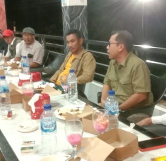 Manajemen PLN ULP Perdagangan Pererat Silaturahmi, Gelar Buka Puasa Bersama Wartawan
