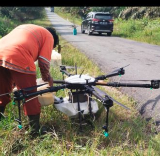 Udara Tercemar, PT Rama -rama Semprot Insektisida Gunakan Drone
