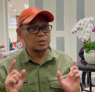 Program Beasiswa Imam Budi Hartono: Komitmen Pendidikan Merata di Depok