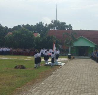 Kapolsek Blambangan Umpu Hadiri Upacara Peringatan Hari Pendidikan Nasional