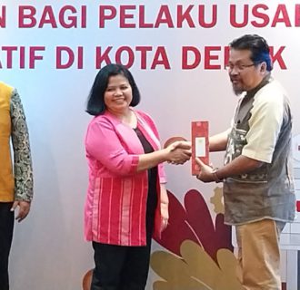 Pentingnya Literasi Keuangan untuk UMKM: Perspektif Nuroji di Seminar Kemenparekraf