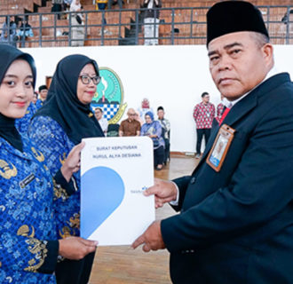 Lantik 377 PPPK Anyar Kepala BKKBN Jabar Ingatkan Pentingnya Profesionalisme Kerja