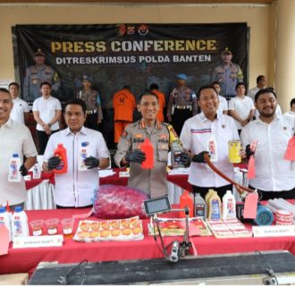 Ditreskrimsus Polda Banten Ungkap Kasus Oli Palsu