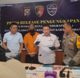 Penipuan Berkedok “Jessica” di Media Sosial, Polda Riau Tangkap Pelaku TP Pornografi Anak di Bawah Umur