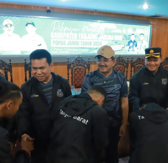 Bupati Anwar Sadat Lepas 33 Atlet Muda Yang Akan Bertanding di Popda Jambi