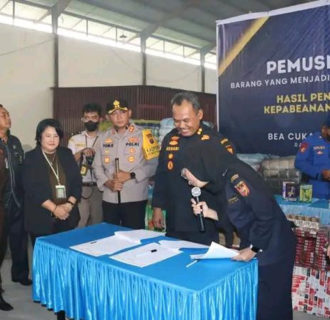 Kajari Tanjungbalai Hadiri Pemusnahan Barang Milik Negara