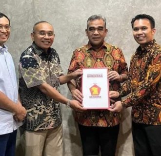 Ambisi RHS Lawan Kotak Kosong Hanya Omong Kosong, Dr Anton Saragih dan Benny Gusman Sinaga ST Siap Bertarung