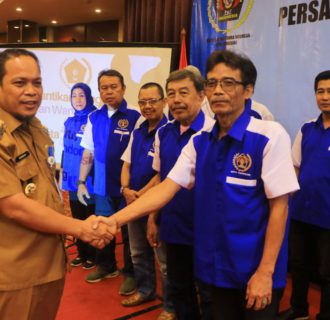 Hadiri Pelantikan PWI, Dr Nurdin : Pers Bagian dari Sejarah Perjuangan Bangsa 