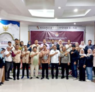 Rapat Pleno Terbuka Rekapitulasi Daftar Pemilih Hasil Pemutakhiran (DPHP) Pilkada Serentak 2024 di Marpoyan Damai