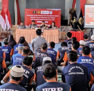 Bow And Partners Berikan Penyuluhan Bantuan Hukum Gratis Bagi Warna Binaan