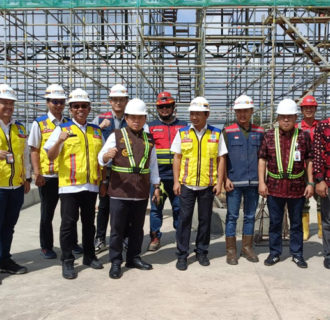 Gubernur Al Haris Pantau Pembangunan Tol Baleno, Progres Pekerjaan 92,5 Persen