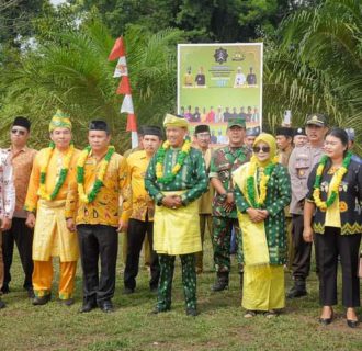 Wakil Bupati Ketapang Hadiri Robo-Robo Di Desa Sukaramai Kecamatan Sungai Laur