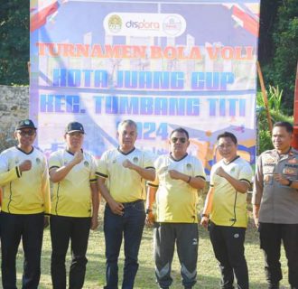 Bupati Ketapang Buka Kompetisi Bola Voly Kota Juang Tumbang Titi Tahun 2024