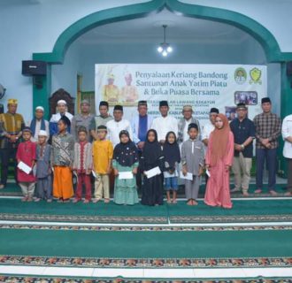 Wakil Bupati Ketapang Hadiri Buka Puasa Bersama Perkumpulan Lawang Kekayun Matan Tanjung Pura Ketapang