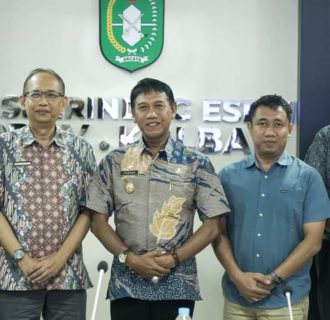 Wakil Bupati Ketapang Bersilaturahmi Ke DPPESDM Kalbar Terkait Perizinan