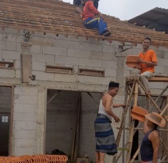 Camat Karawaci Dukung Pembangunan Majlis Ta’lim An Nuairoh Galeong