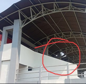 Diduga Proyek Asal Jadi, Stadion Mini Kelapa Dua dalam Kondisi Memprihatinkan