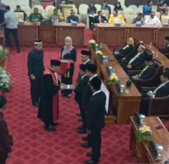Pelantikan Pimpinan dan AKD Defenitif DPRD Kabupaten Tangerang 2024-2029