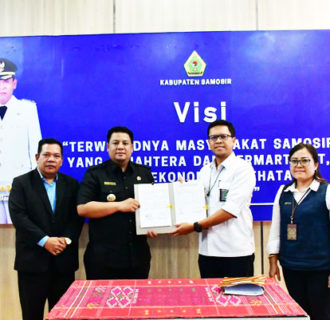 Pemkab Samosir Terima 5 Alat Berat Seharga Rp 6,3 M