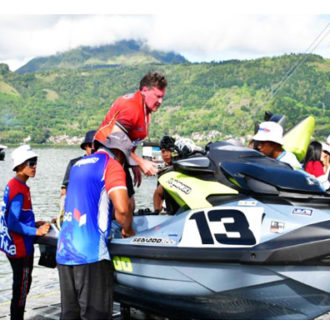 Plt Bupati Samosir Lepas Pembalap Aquabike Jetski 2024
