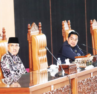 Fraksi DPRD Dharmasraya Sampaikan Tanggapan atas Pandangan Bupati Terkait Ranperda Inisiatif