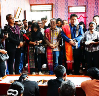 Bupati Samosir Berduka 5 Warga Palipi Tewas Longsor Sembahe
