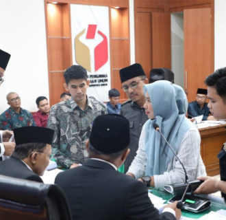 DKPP Periksa Ketua KPU dan Bawaslu Bukittinggi Dugaan Pengelembungan Suara Pileg