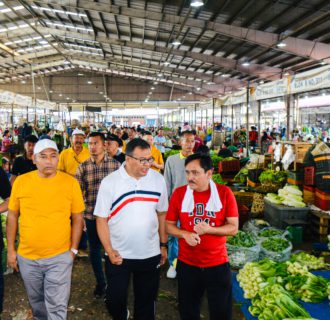 Serap Aspirasi Pedagang MMTC, dr. Asri Ludin Tambunan Janji Wujudkan Pasar Sehat 5 Tahun Kedepan