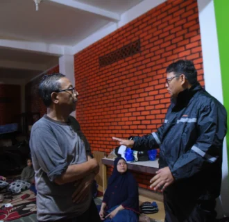 Pj Wali Kota Sukabumi Pantau Langsung Penanganan Banjir di Beberapa Titik Terdampak
