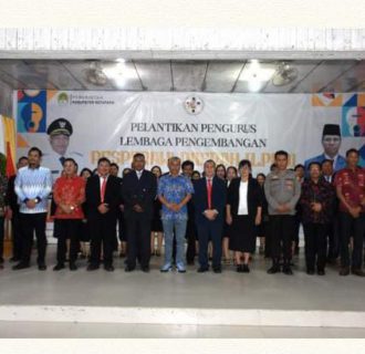 Bupati Ketapang Resmi Kukuhkan Kepengurusan LPPD Kabupaten Ketapang Periode 2024-2029