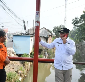 Pj Wali Kota Sukabumi Bersama Tim Gabungan Lakukan Apel dan Pengecekan Persiapan Pengerukan Sungai Cisuda