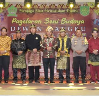 Bupati Ketapang Resmi Buka Pagelaran Seni Budaya Melayu IKKRAMAT Tahun 2024