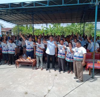 dr Aci Hadiri Pembagian 1.500 Kaca Mata Gratis Kepada Lansia
