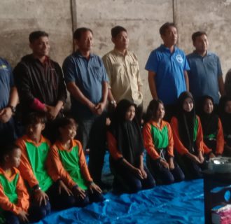 Manajemen PTPN4 Regional ll Unit PKS Gunung Bayu Bersama Karyawan, Mitra dan Stekholder, Potong Nasi Tumpeng