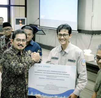 Kegiatan Sharing Knowledge Desa Cerdas Sebanyak 20 Desa Ciamis Terima Perangkat Komputer