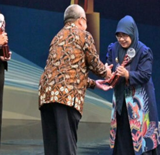 Kota Banjar Raih Penghargaan Bhumandala Award 2024 dari Badan Informasi Geospasial