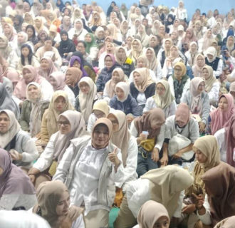 Ribuan Pedukung dan Tim Relawan Paslon Erman- Heldo Menuju Kemenangan