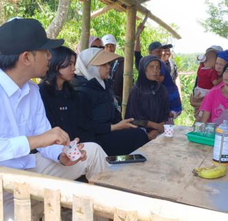 Warga Pondok Batu Bata Talao Berikan Dukungan Pada Erman Safar-Heldo Aura 